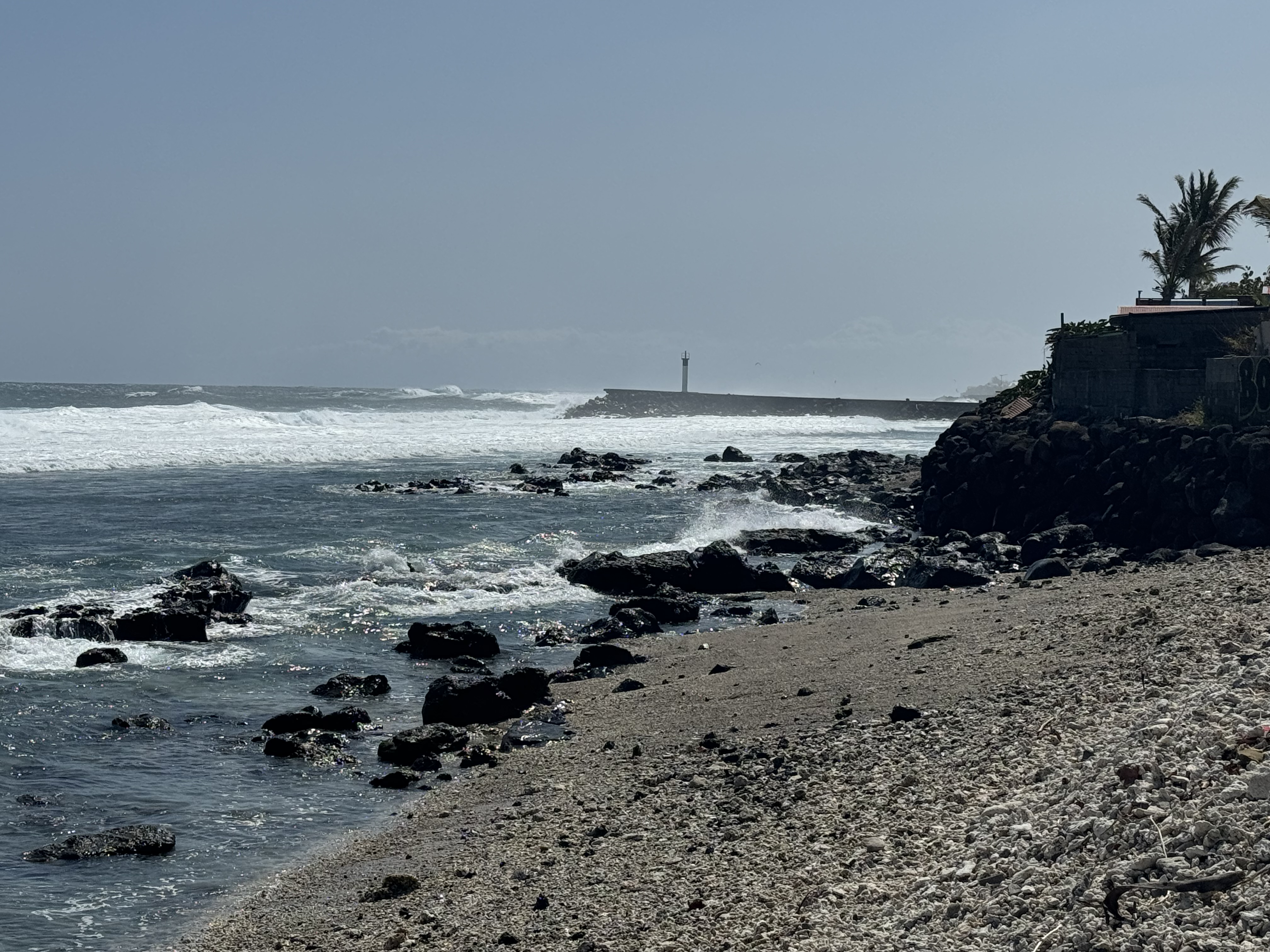 Près du port et du resto 