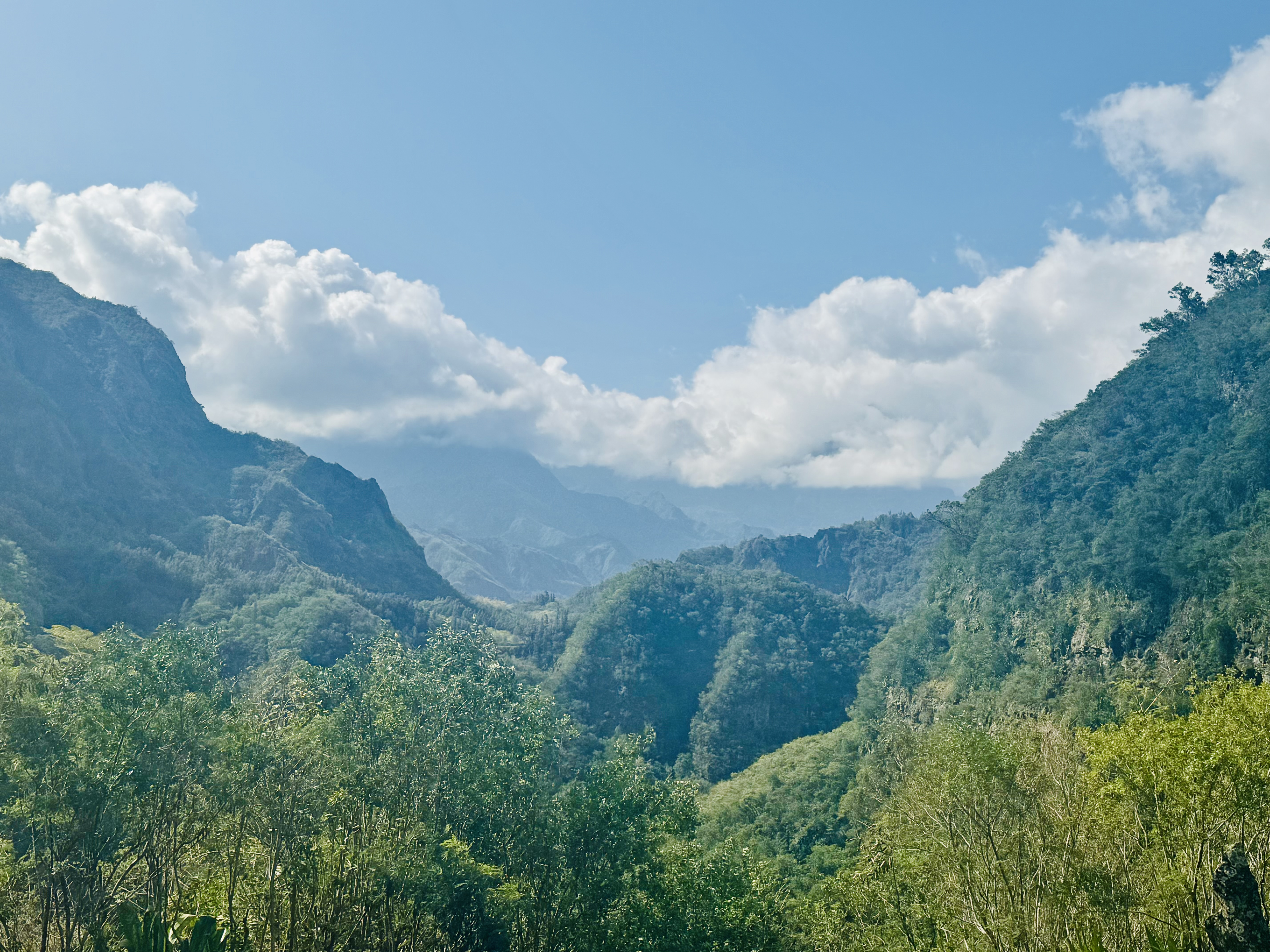 Des montagnes a pertes de vue